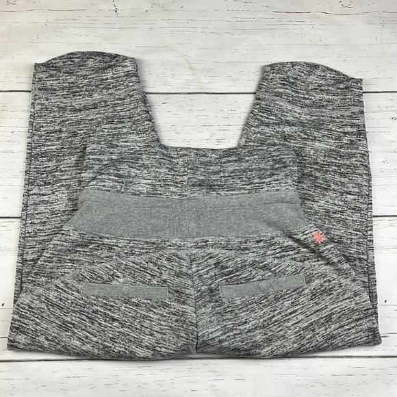 Athleta Chillax Foldover Capri Heather Grey Lounge Activewear Pants - Picture 2 of 11